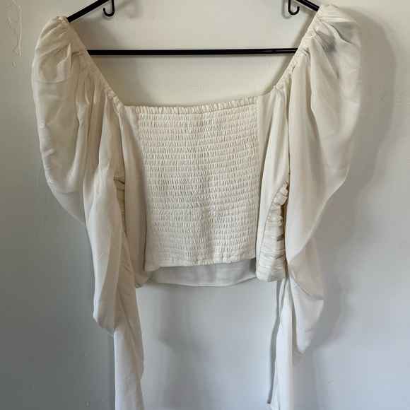 Abercrombie cropped ruched top - Picture 3 of 4